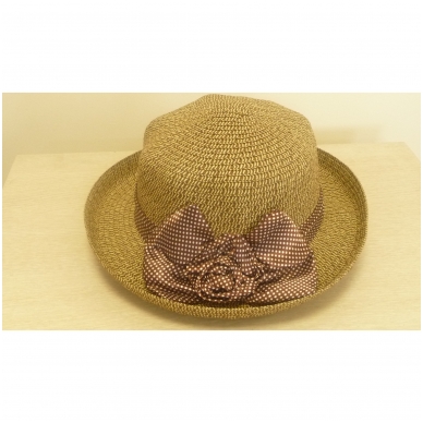 Madinga vasarinė skrybėle su rudos spalvos kaspinu 3