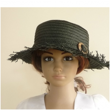 Moteriška vasarinė skrybėlė 2