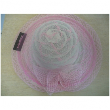 Light rose summer hat with flower 3